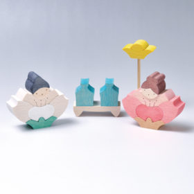 KH534桜の花坐りびな