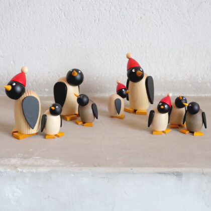 Martin-penguin-BG